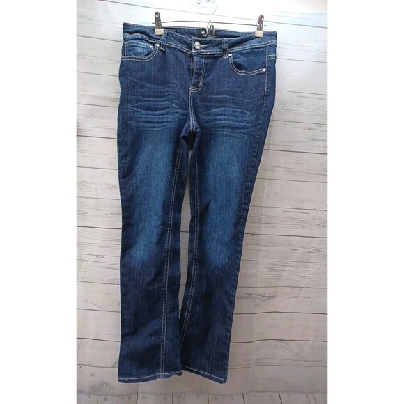 Sizzle Denim Womens Blue Jeans Pockets Distressed Embroidery Sz 16 - Picture 2 of 10